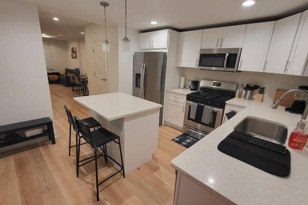 Brand New Home In South Philly!!! フィラデルフィア エクステリア 写真